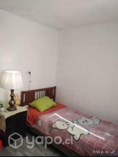 <p>Pieza Amoblada Quinta Normal</p>