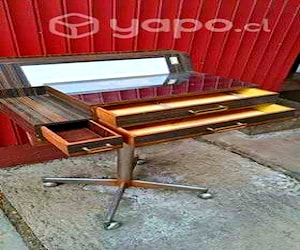 <p>Mueble antiguo</p>