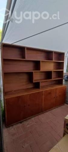 <p>Mueble biblioteca de madera solida</p>