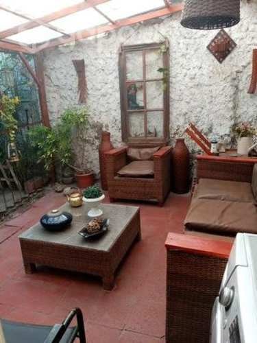 <p>Arriendo de pieza</p>
