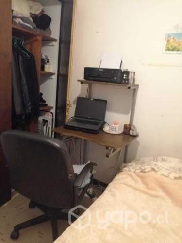 <p>Se arrienda habitación en Ñuñoa</p>
