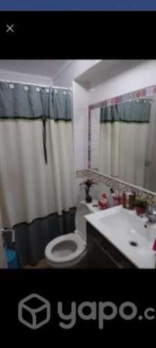 <p>Arriendo DORMITORIO AMOBLADO SRTA SOLA</p>