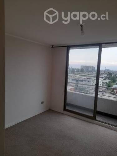 <p>Hola ARRIENDO HABITACIÓN CON CLOSET GRANDE</p>