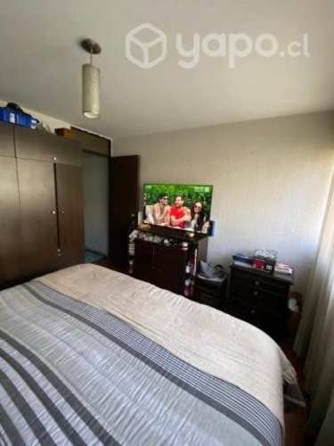 <p>Arriendo Pieza</p> image