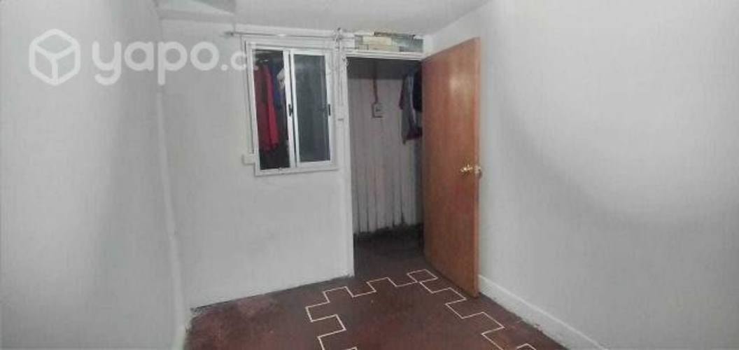 <p>pieza en comuna san ramon</p>