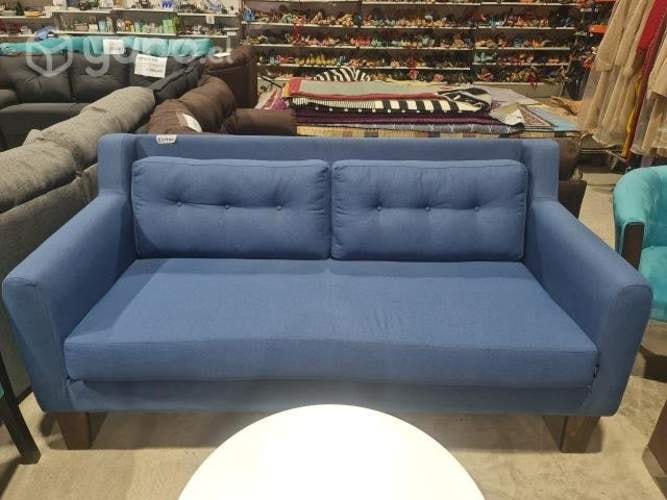 <p>Sofa</p>