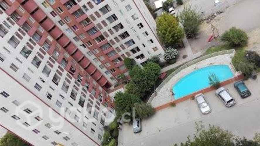 <p>Arriendo pieza amoblada en un Condominio</p> image