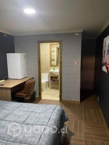 <p>Arriendo habitación full equipo</p>