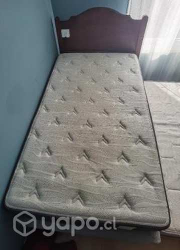 <p>Cama nido 1 plaza ½ con respaldo de madera</p>