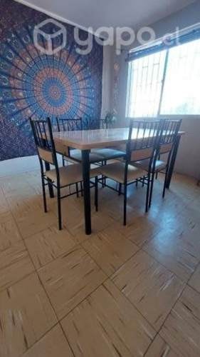 <p>Comedor 6 sillas</p>