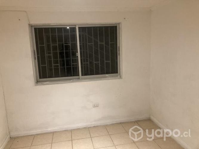 <p>Habitación con derecho a casa</p> image