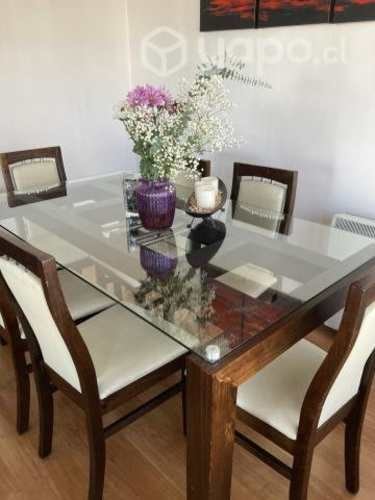 <p>Comedor 6 sillas</p>