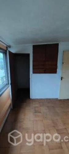 <p>Amplia habitación</p> image