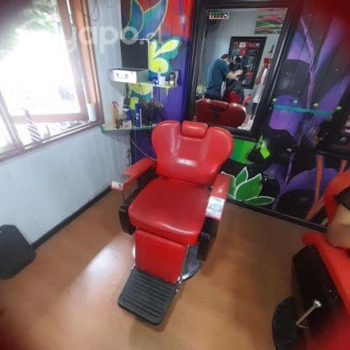 <p>Estación de trabajo ( peluqueria , barberia )</p> image