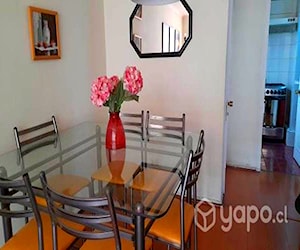 <p>Juego de comedor 6 puestos</p>