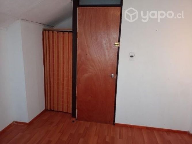 <p>habitación,persona que estudie o trabaje.</p>