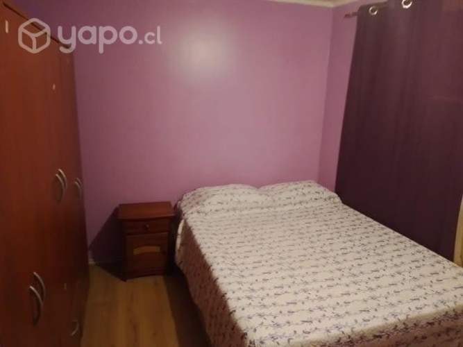 <p>Pieza amoblada</p>