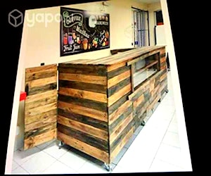 <p>Mueble mostrador con vitrina para local comercial</p>