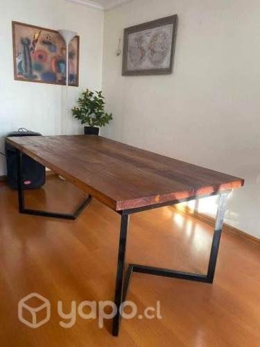 <p>Mesa de comedor o living</p>