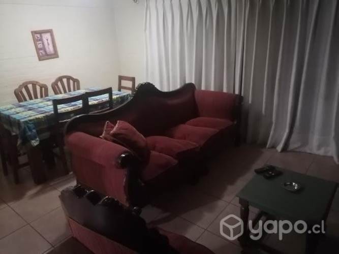 <p>Arriendo Piezas Amobladas</p> image