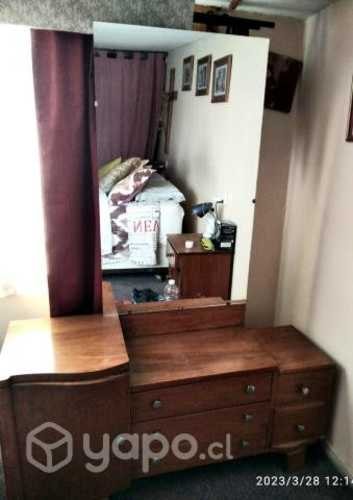 <p>Mueble tocador antiguo</p>