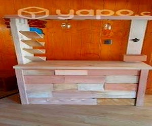 <p>Mueble BAR madera nativa</p>