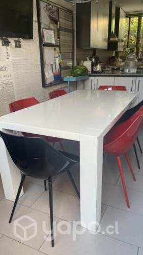 <p>comedor para 6 personas</p>