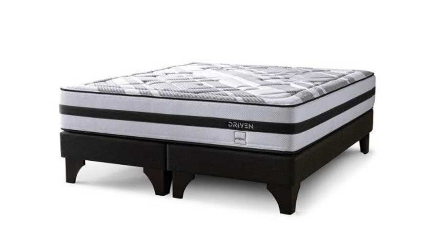 <p>Cama europea Rosen Driven</p>