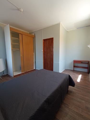 <p>Habitacion con baño privado, Valparaiso</p>