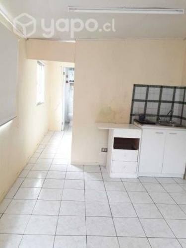 <p>Se arrienda departamento</p> image