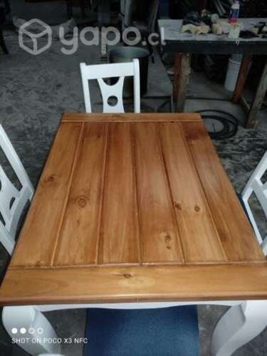 <p>Mesa de madera fina</p>