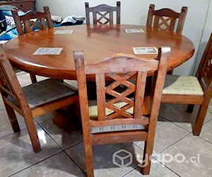 <p>Comedor con 6 sillas de ROBLE</p>