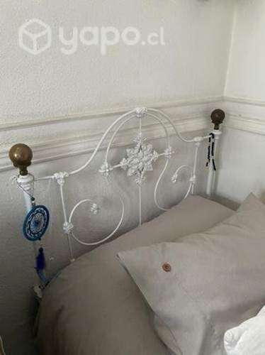 <p>2 Respaldos Cama de fierro antiguo blanco</p>