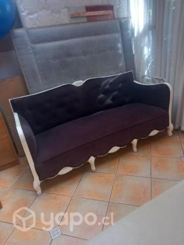 <p>Sillon de felpa negra</p>