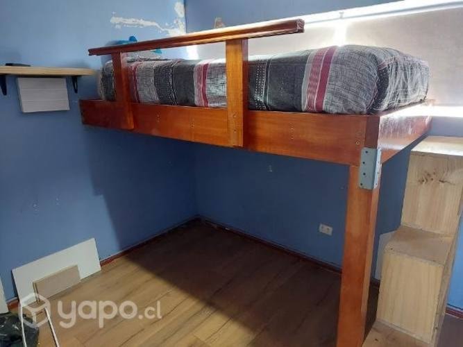 <p>Cama Flotante de plaza y media</p>