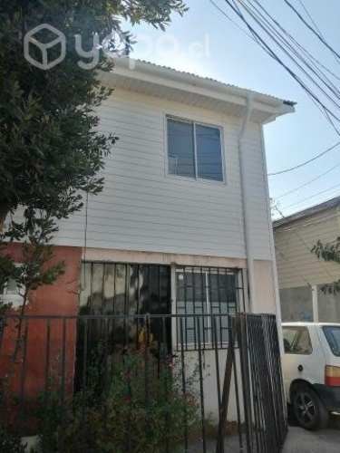 <p>Arriendo de piezas sr. O sra mayores de 45años</p>