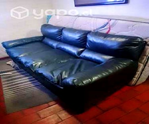 <p>Sillón cuero 3 cuerpo</p>