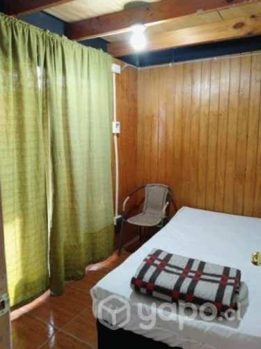 <p>Arriendo pieza</p> image