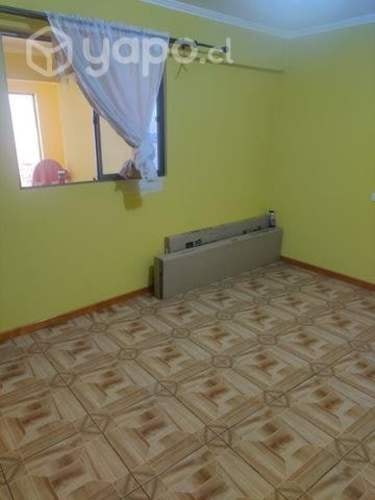 <p>Se arrienda pieza calle caracoles</p> image
