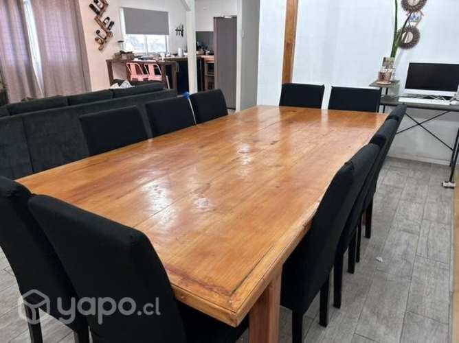 <p>Mesa de comedor - 10 personas</p>