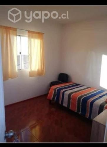 <p>Arriendo linda pieza amoblada</p> image