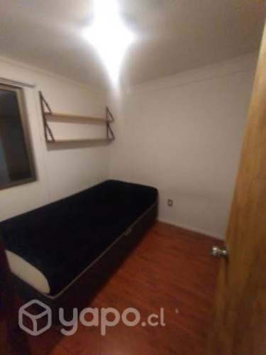 <p>Arriendo habitación</p> image