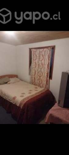 <p>Arriendo pieza</p>