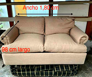 <p>Sillón echo en madera nativa, extra firme.</p>