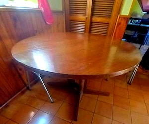 <p>Mesa de comedor</p>