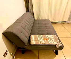 <p>Futon modelo Montevideo</p>