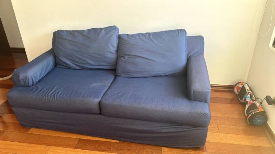 <p>Sofa dos cuerpos</p>