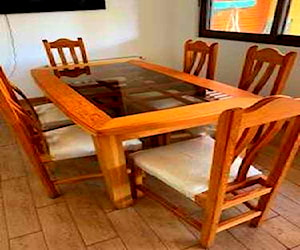 <p>COMEDOR PINO OREGON</p>