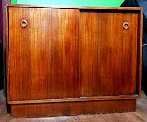 <p>Mueble tipo cómoda</p>