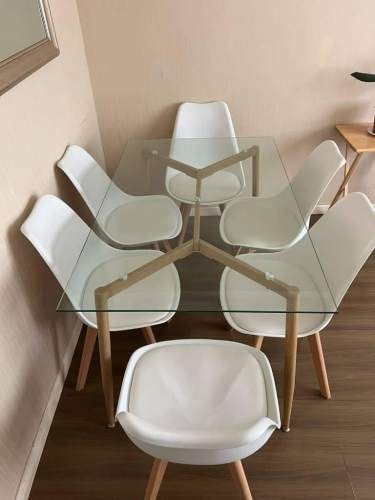 <p>Comedor 6 sillas</p>